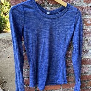 Lululemon long sleeve tee